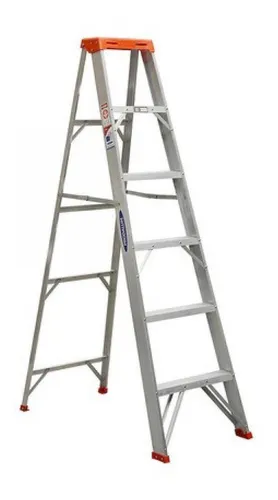 Escalera Tipo Tijera 6 Peldaños 90 Kg Winner